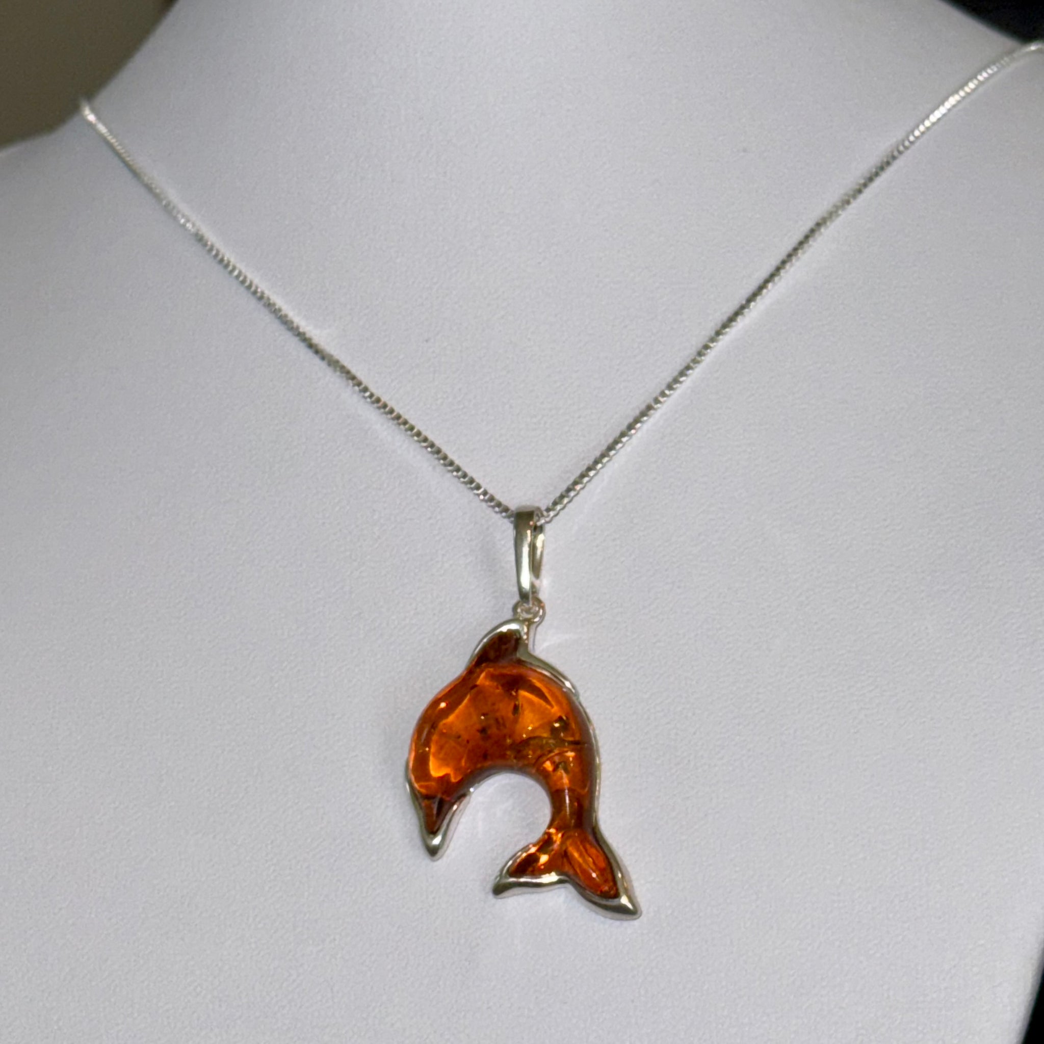 Stunning Baltic Amber Dolphin Pendant Necklace Sterling Silver New