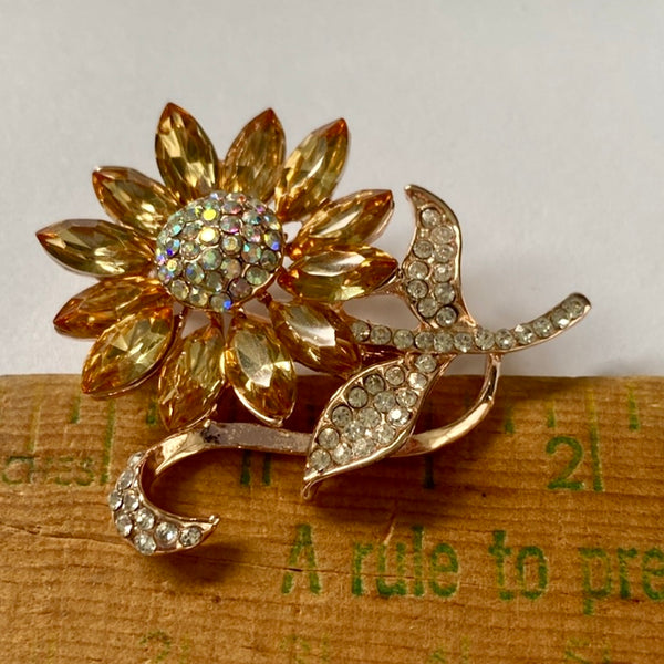 Crystal Sunflower Rhinestone Brooch Womens Floral Fashion Gold Pin